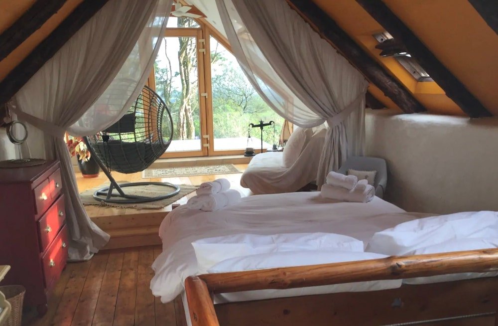 best airbnbs in Ireland for couples