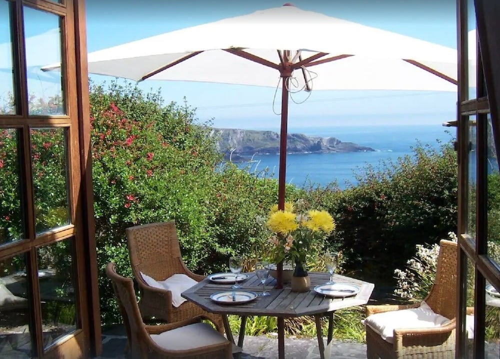 cottages in Ireland to rent by the sea