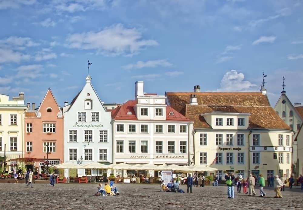 weekend break from Dublin to Tallinn